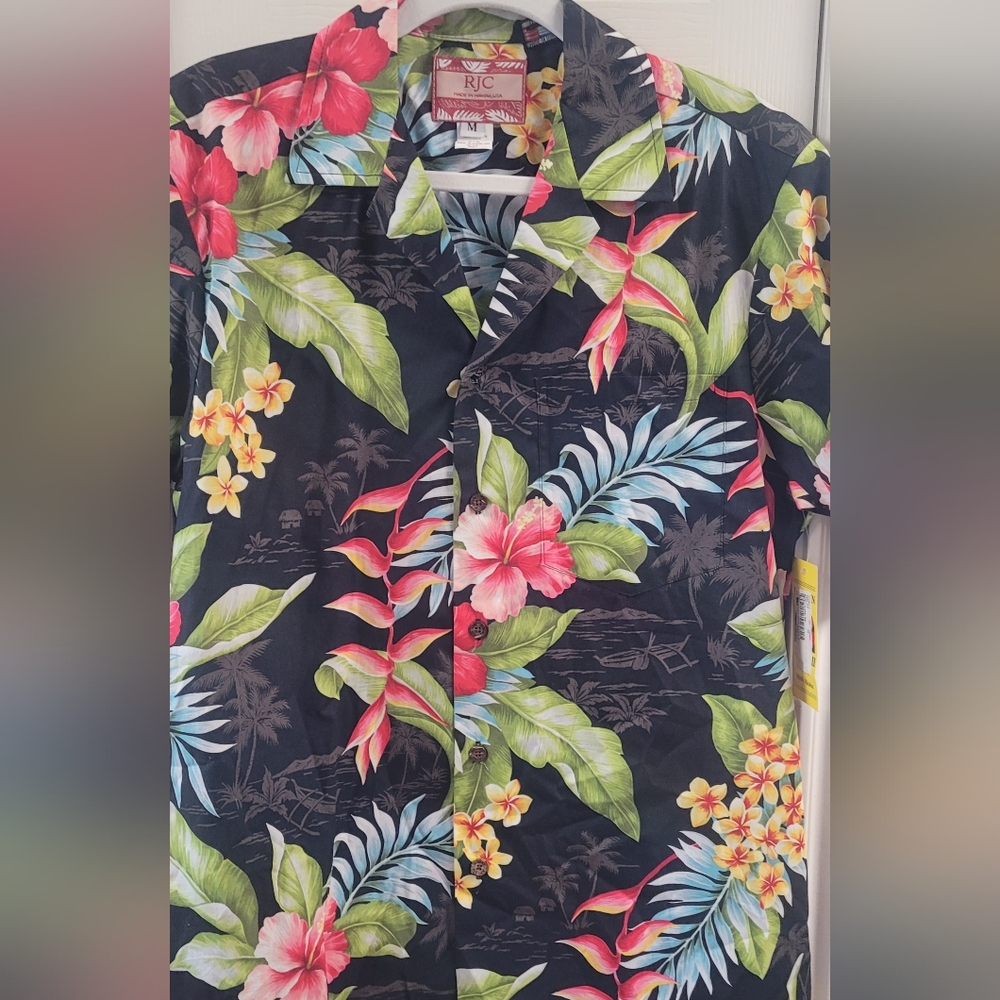 Hawaiian Floral Men's Shirt - Black - Picture 3 of 5